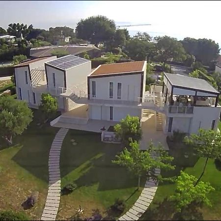La Perla Relais Panzió Numana Kültér fotó