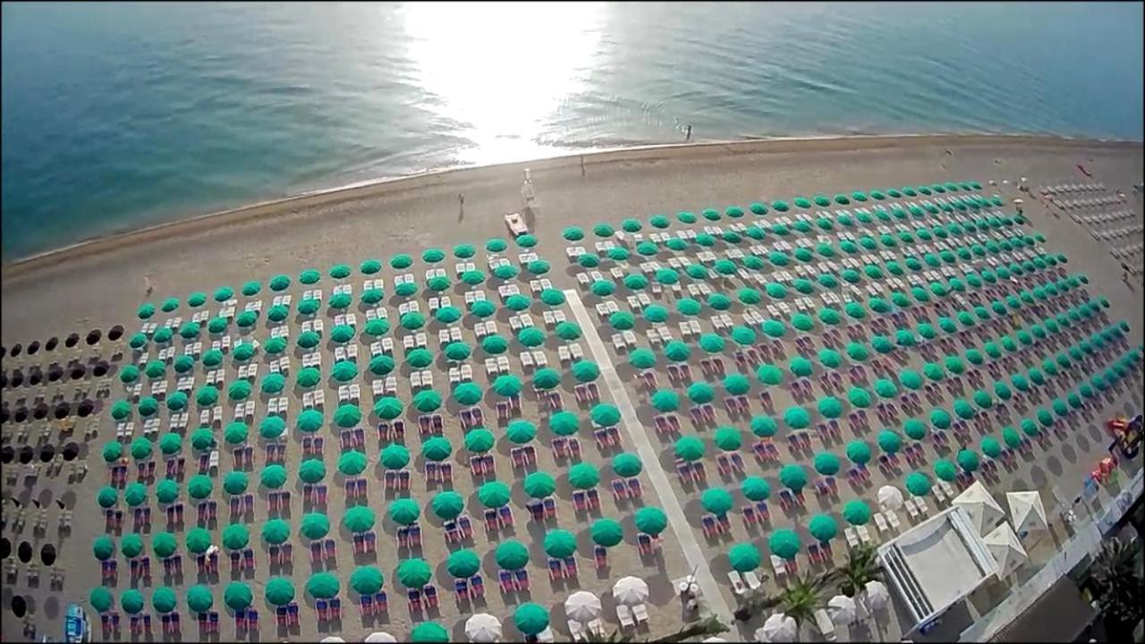 La Perla Relais Panzió Numana Kültér fotó