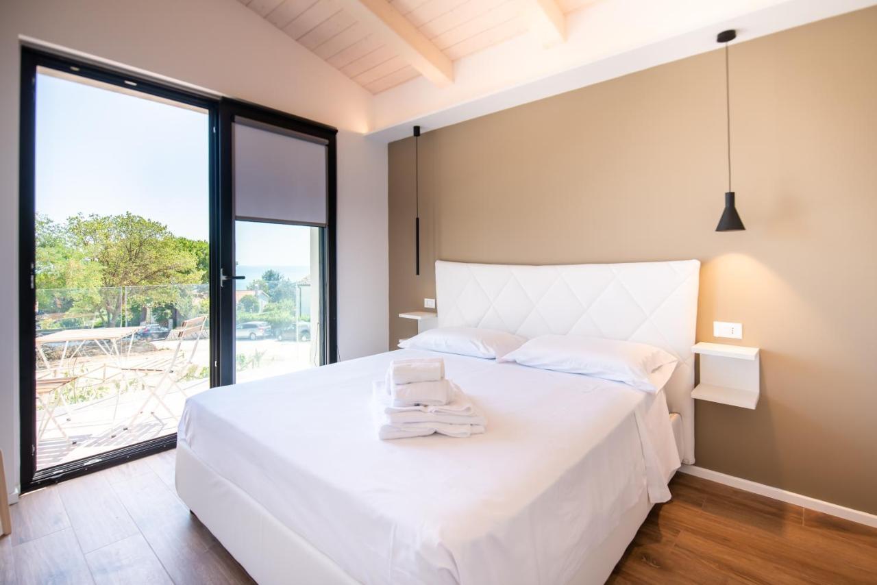 La Perla Relais Panzió Numana Kültér fotó