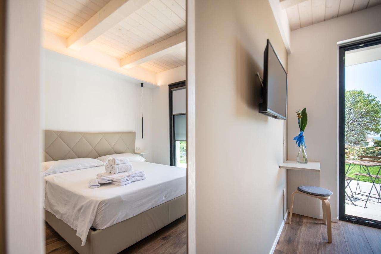 La Perla Relais Panzió Numana Kültér fotó